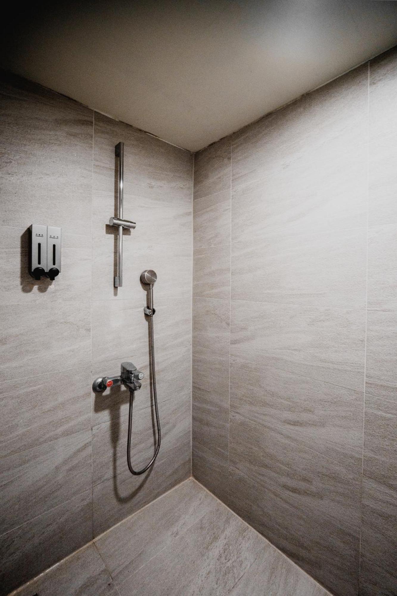 Hub Hotel Kaohsiung Yawan Branch Eksteriør bilde